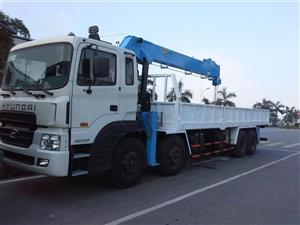 Xe tải cẩu Hyundai gắn cẩu Dongyang 10 tấn SS2725LB